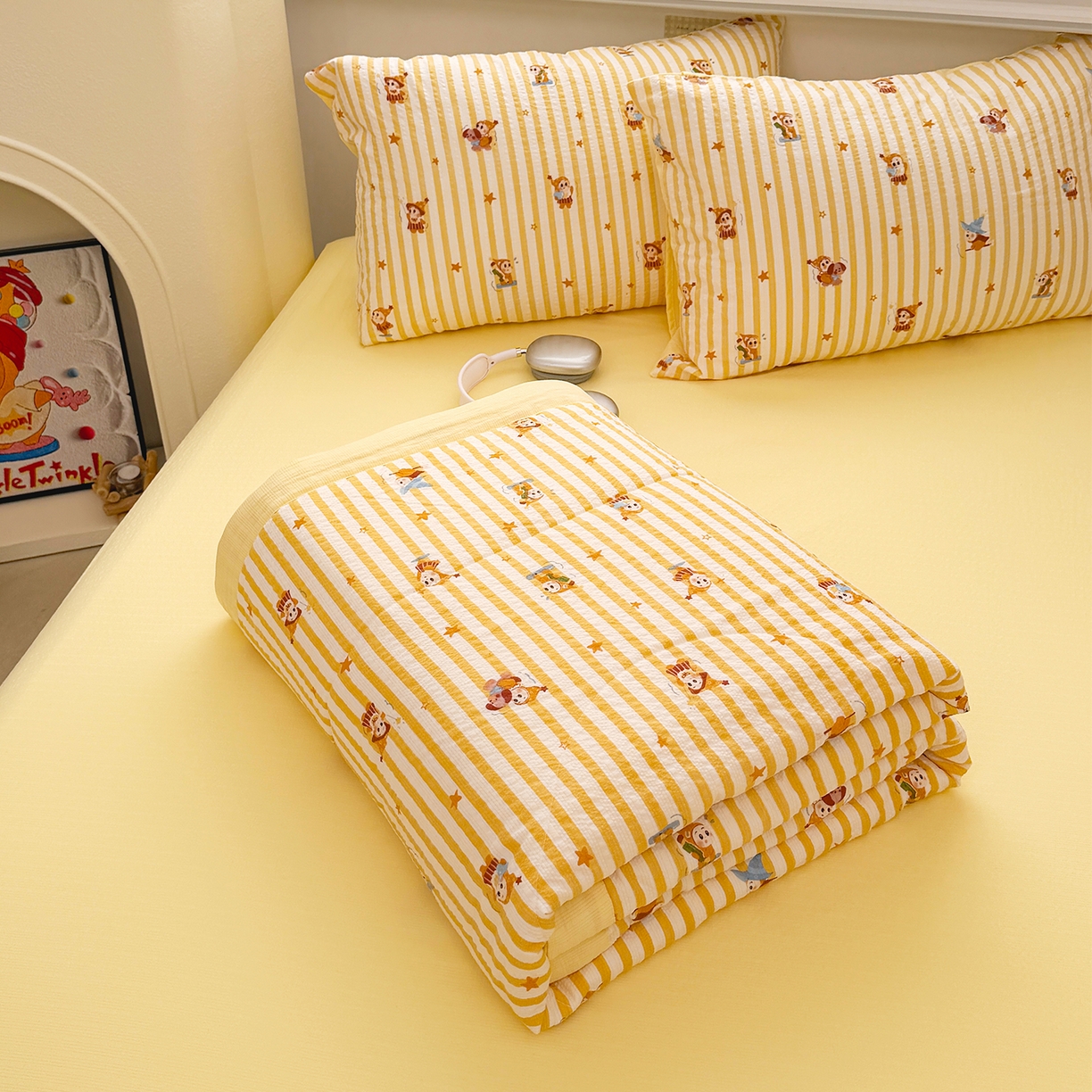 91家纺网 家纺一手货源 找家纺 娜朵家纺 2026新款A类泡芙双层纱大豆夏被夏凉被空调被四件套 星梦园