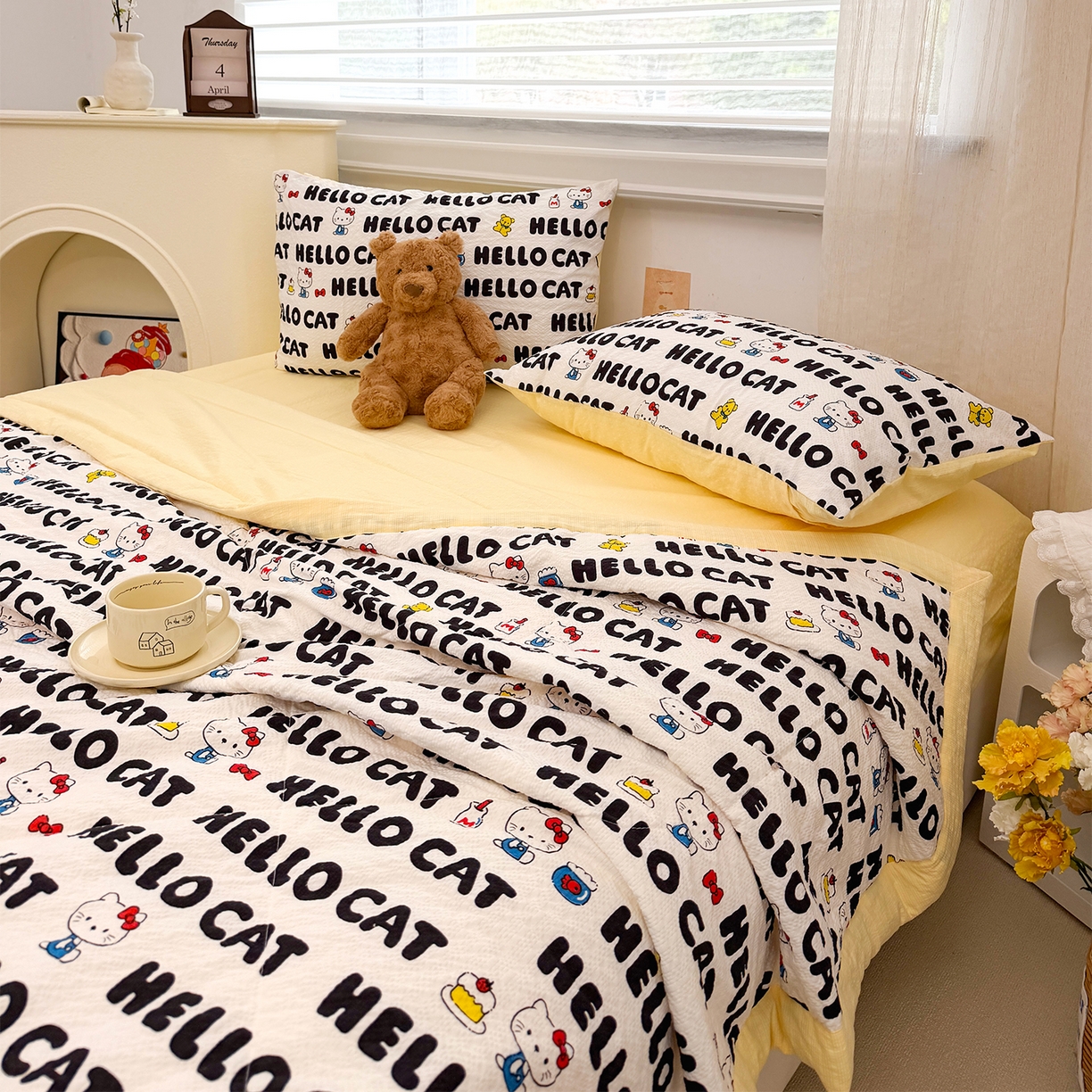 91家纺网 家纺一手货源 找家纺 娜朵家纺 2026新款A类泡芙双层纱大豆夏被夏凉被空调被四件套 hello小猫