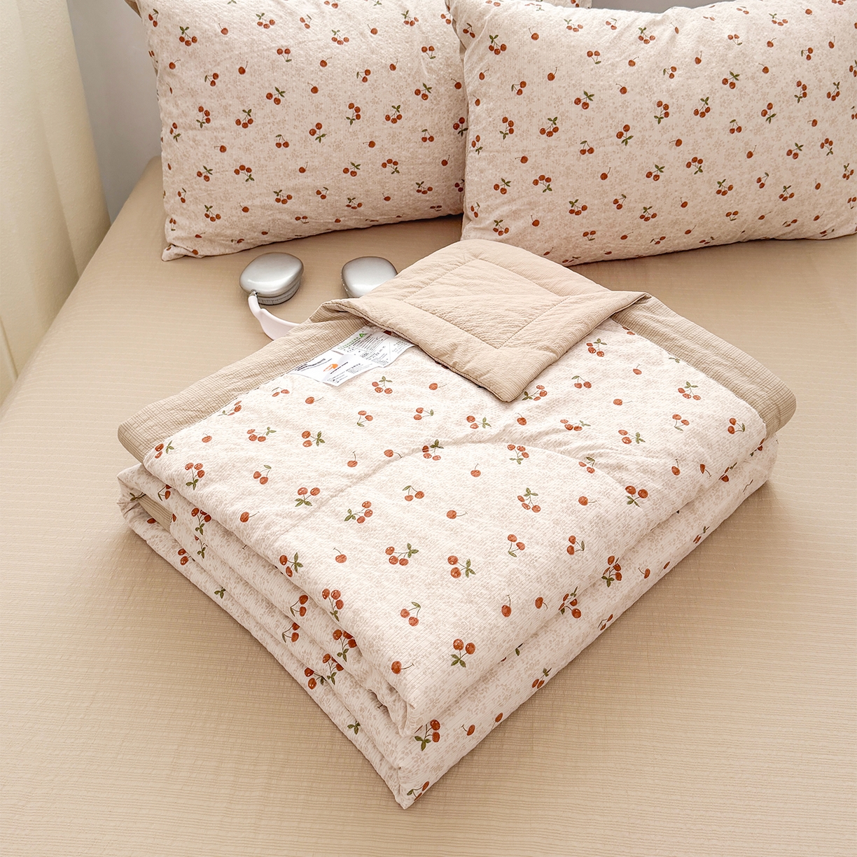 91家纺网 家纺一手货源 找家纺 娜朵家纺 2026新款A类泡芙双层纱大豆夏被夏凉被空调被四件套 田园逸趣