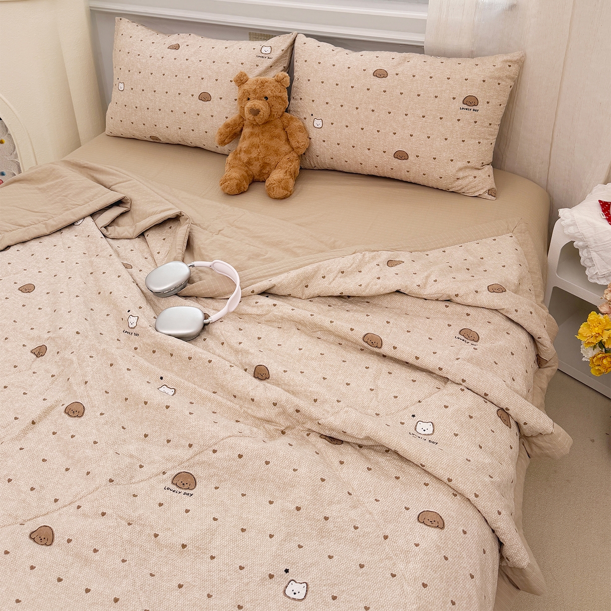 91家纺网 家纺一手货源 找家纺 娜朵家纺 2026新款A类泡芙双层纱大豆夏被夏凉被空调被四件套 饼干小狗