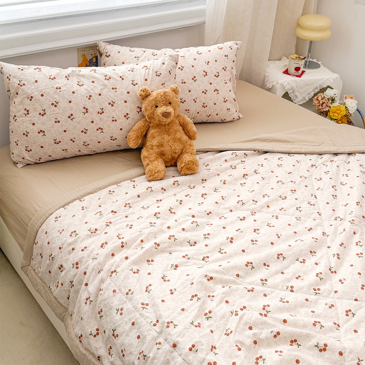 91家纺网 家纺一手货源 找家纺 娜朵家纺 2026新款A类泡芙双层纱大豆夏被夏凉被空调被四件套 田园逸趣