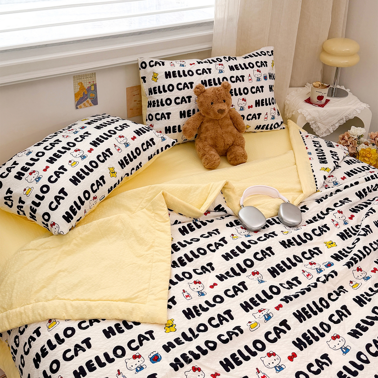 91家纺网 家纺一手货源 找家纺 娜朵家纺 2026新款A类泡芙双层纱大豆夏被夏凉被空调被四件套 hello小猫