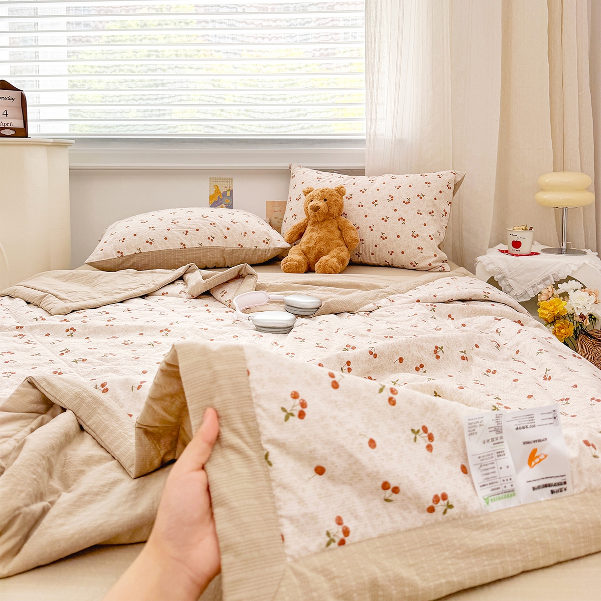 91家纺网 家纺一手货源 找家纺 娜朵家纺 2026新款A类泡芙双层纱大豆夏被夏凉被空调被四件套 田园逸趣