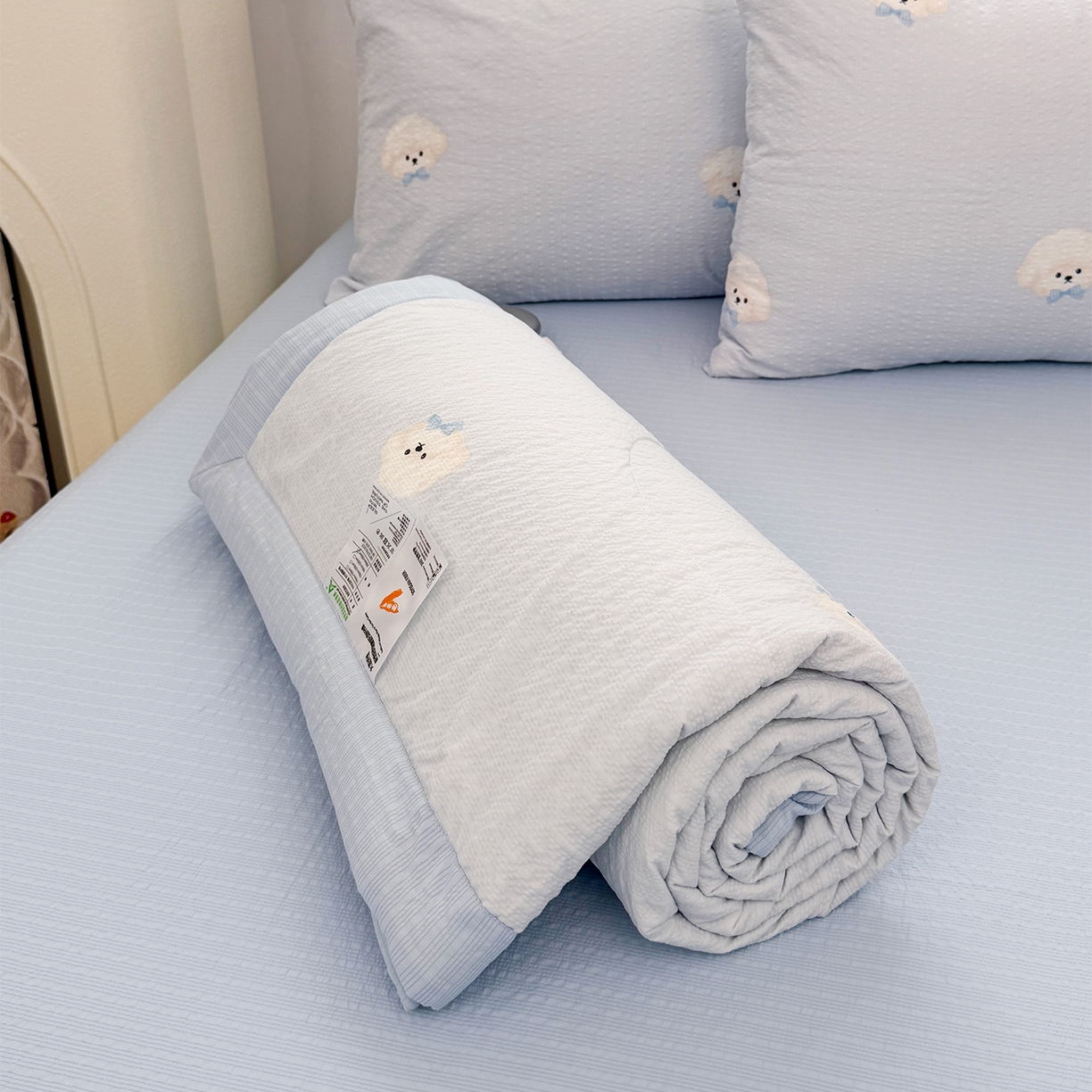 91家纺网 家纺一手货源 找家纺 娜朵家纺 2026新款A类泡芙双层纱大豆夏被夏凉被空调被四件套 绵绵狗