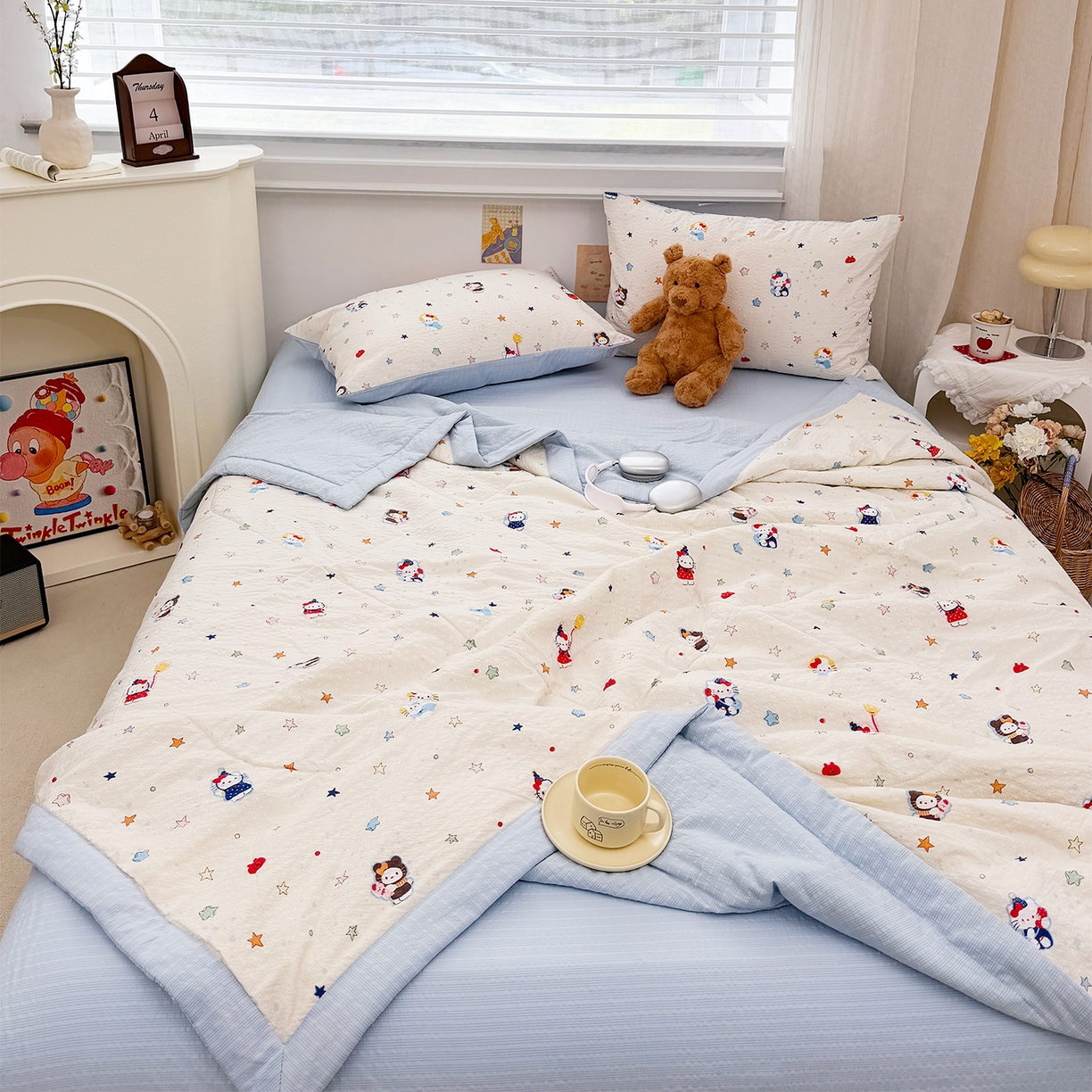 91家纺网 家纺一手货源 找家纺 娜朵家纺 2026新款A类泡芙双层纱大豆夏被夏凉被空调被四件套 星际小喵