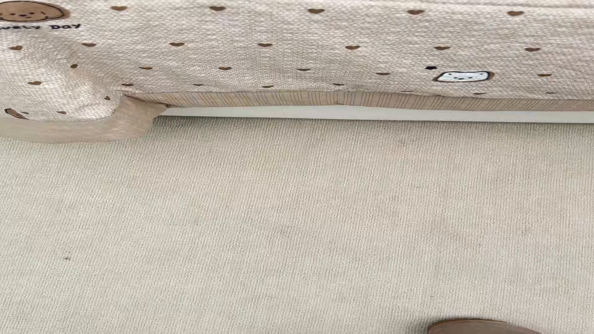 91家纺网 家纺一手货源 找家纺 娜朵家纺 2026新款A类泡芙双层纱大豆夏被夏凉被空调被四件套 饼干小狗