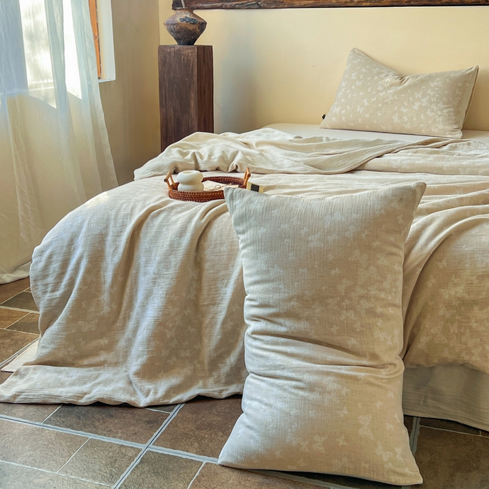 91家纺网 家纺一手货源 找家纺 梵克保罗 2026新款精选天然棉麻提花四件套 蝶舞清风