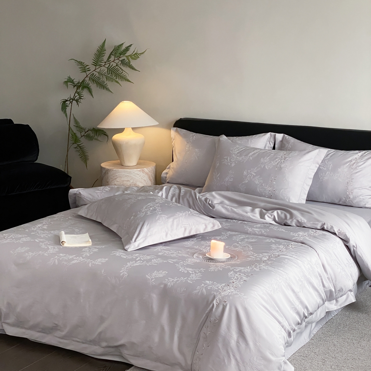 91家纺网 家纺一手货源 找家纺 赫帛 2026春夏新款高端舒柔棉提花刺绣四件套-铃兰 铃兰-藕灰色