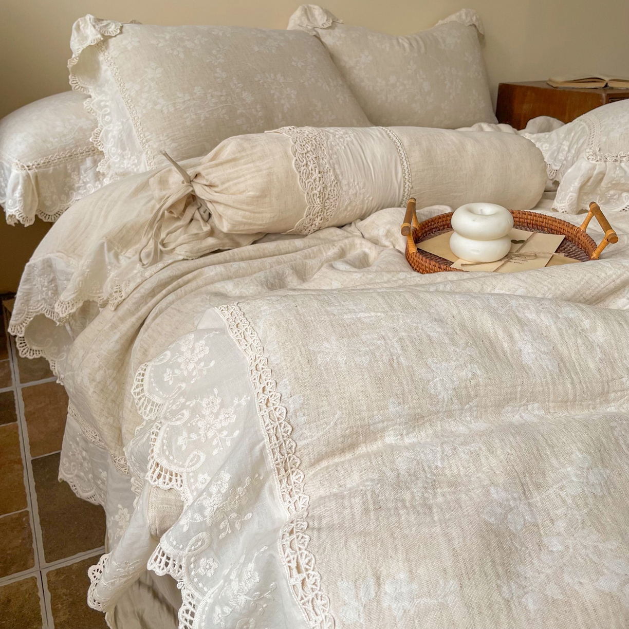 91家纺网 家纺一手货源 找家纺 （总）梵克保罗 2026新款棉麻提花四件套（花边款）