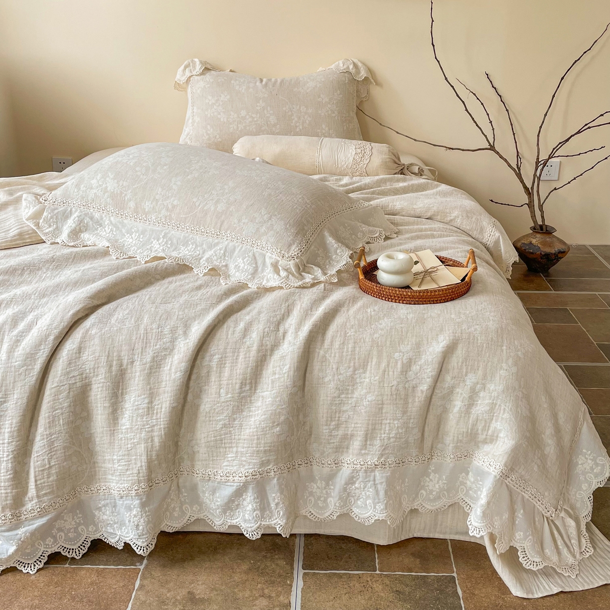 91家纺网 家纺一手货源 找家纺 （总）梵克保罗 2026新款棉麻提花四件套（花边款）