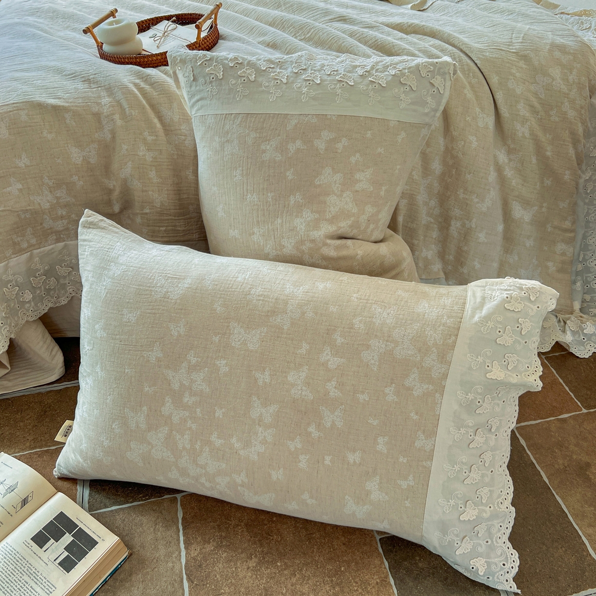 91家纺网 家纺一手货源 找家纺 梵克保罗 2026新款棉麻提花四件套（花边款） 蝶寻芳