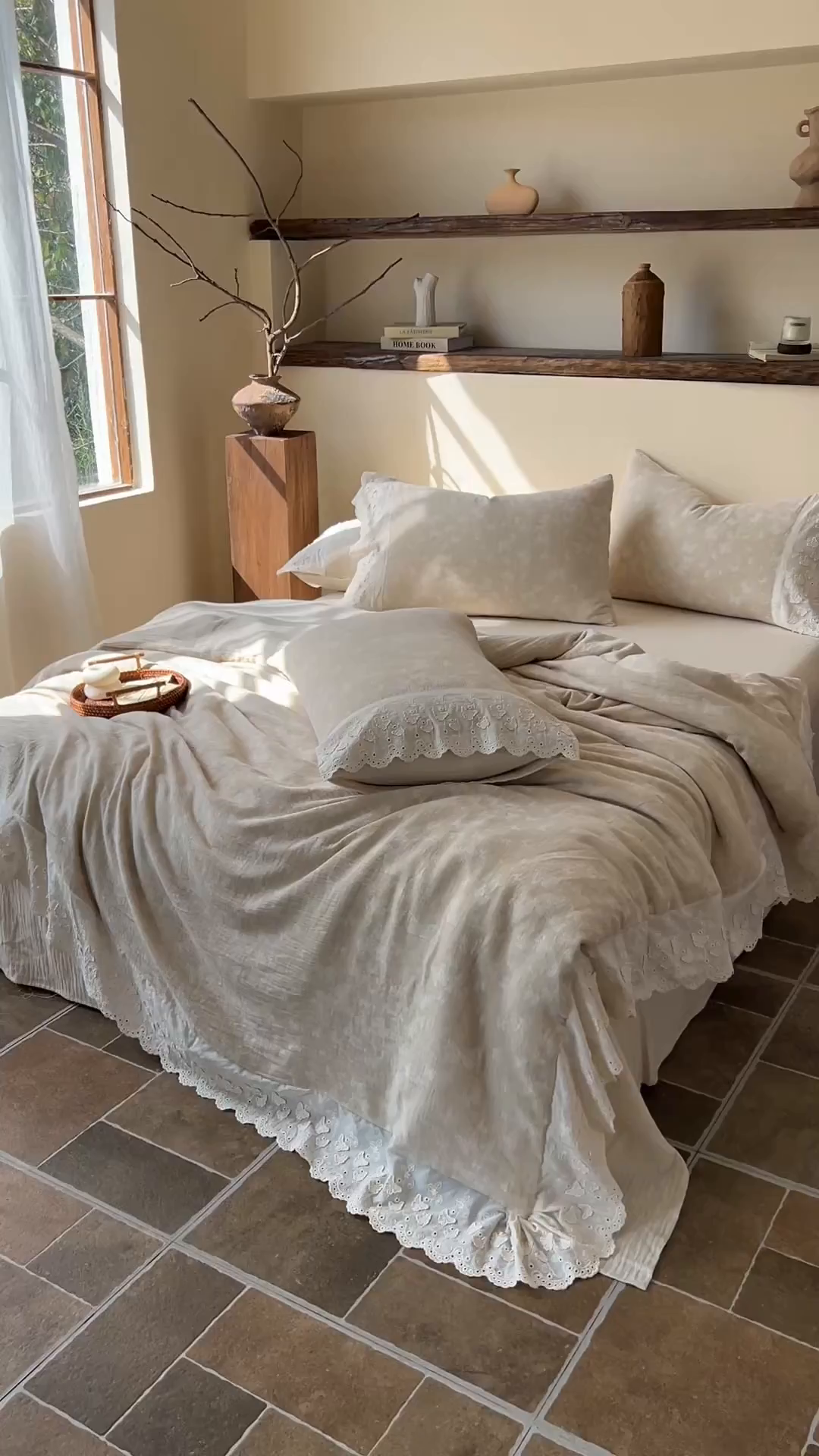 91家纺网 家纺一手货源 找家纺 梵克保罗 2026新款棉麻提花四件套（花边款） 蝶寻芳