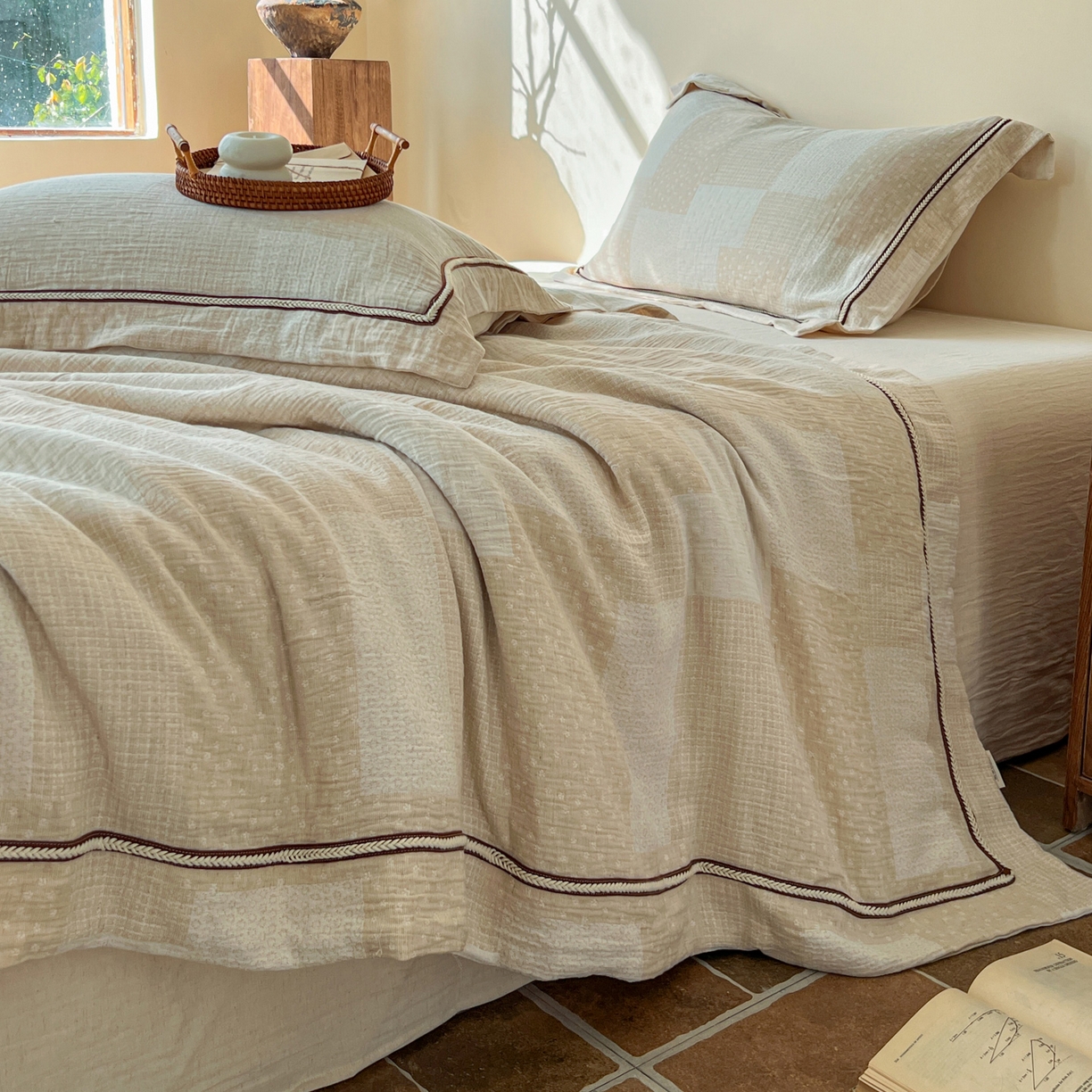 91家纺网 家纺一手货源 找家纺 梵克保罗 2026新款棉麻提花四件套（花边款） 素禾集