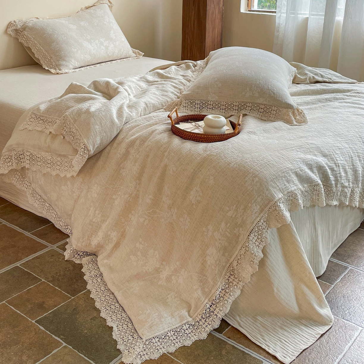 91家纺网 家纺一手货源 找家纺 梵克保罗 2026新款棉麻提花四件套（花边款） 晚风叙