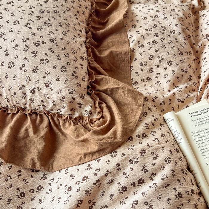 91家纺网 家纺一手货源 找家纺 梵克保罗 2026新款云感双层纱床盖四件套 旧橡果花事