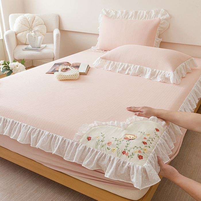 91家纺网 家纺一手货源 找家纺 （总）好儿喜家纺 2026新款凉席床笠冰丝席凉感豆豆席花边PE乙纶软凉席床笠凉席-繁花