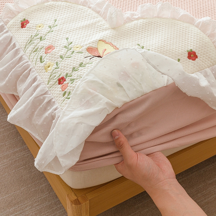 91家纺网 家纺一手货源 找家纺 （总）好儿喜家纺 2026新款凉席床笠冰丝席凉感豆豆席花边PE乙纶软凉席床笠凉席-繁花