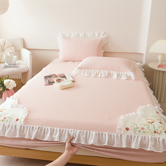 91家纺网 家纺一手货源 找家纺 （总）好儿喜家纺 2026新款凉席床笠冰丝席凉感豆豆席花边PE乙纶软凉席床笠凉席-繁花