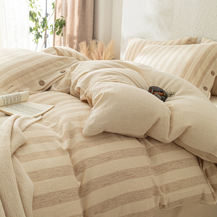 91家纺网 家纺一手货源 找家纺 梵克保罗 2026新款A类亲肤舒适棉麻纽扣款四件套 空谷宽纹