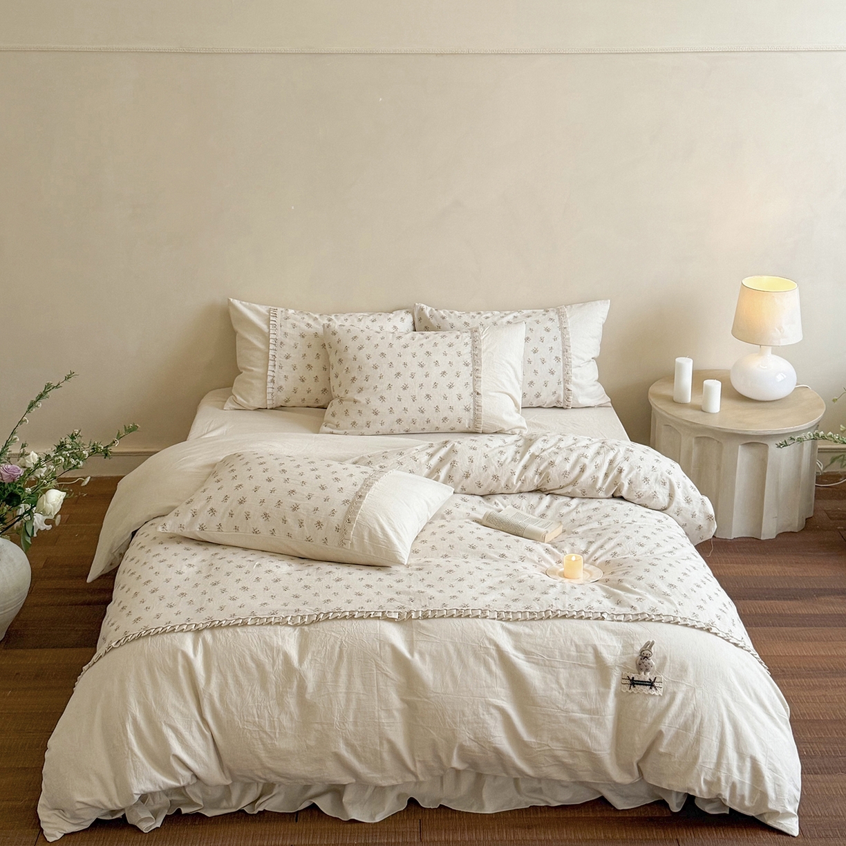 91家纺网 家纺一手货源 找家纺 艾唯希家纺 2026新款A类棉麻小碎花工艺四件套亚麻（控价品）-可可兔系列 可可兔-乡野