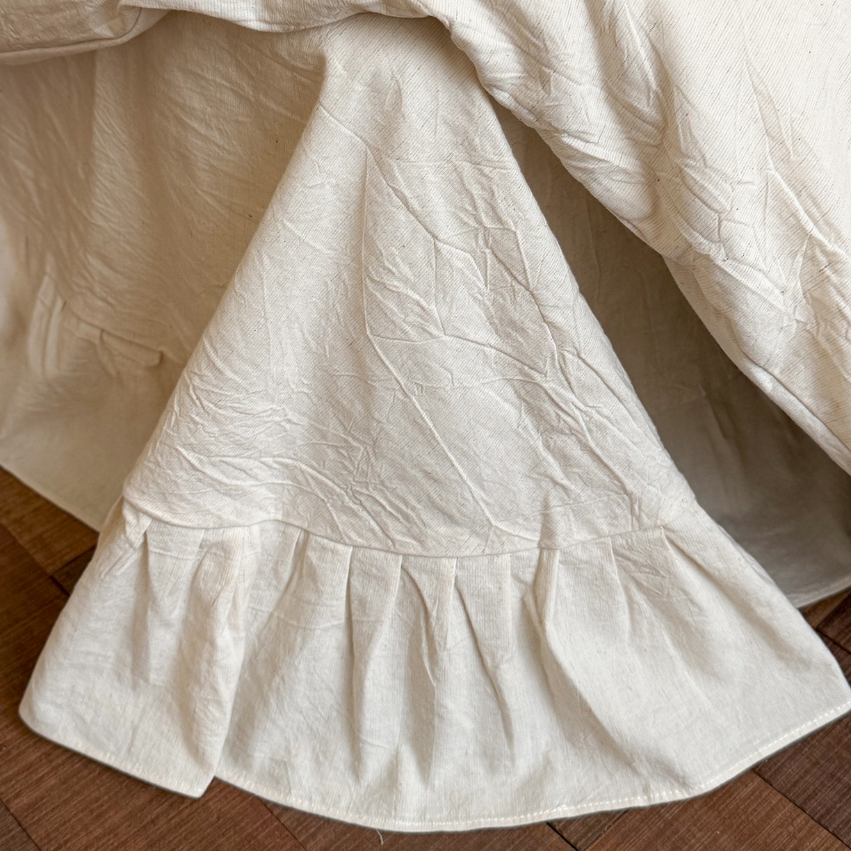 91家纺网 家纺一手货源 找家纺 艾唯希家纺 2026新款A类棉麻小碎花工艺四件套亚麻（控价品）-可可兔系列 可可兔-豆沙花