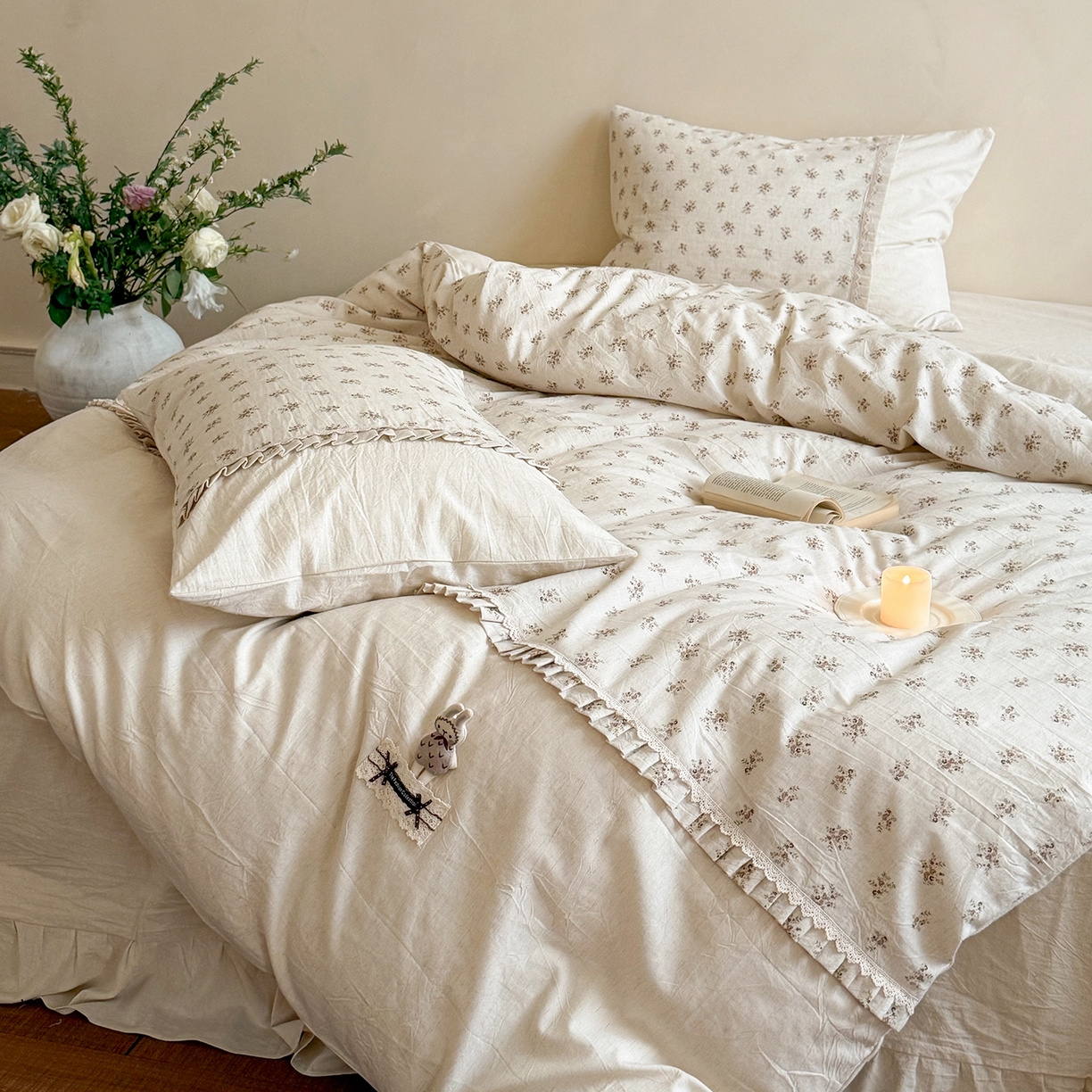 91家纺网 家纺一手货源 找家纺 艾唯希家纺 2026新款A类棉麻小碎花工艺四件套亚麻（控价品）-可可兔系列 可可兔-乡野