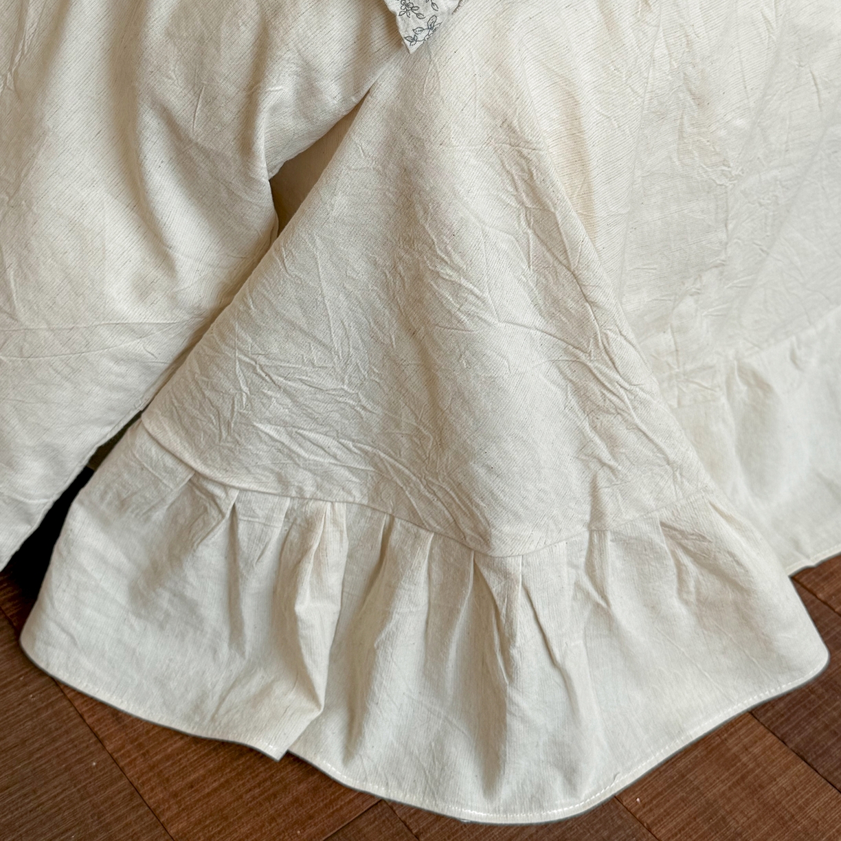 91家纺网 家纺一手货源 找家纺 艾唯希家纺 2026新款A类棉麻小碎花工艺四件套亚麻（控价品）-可可兔系列 可可兔-黑线花