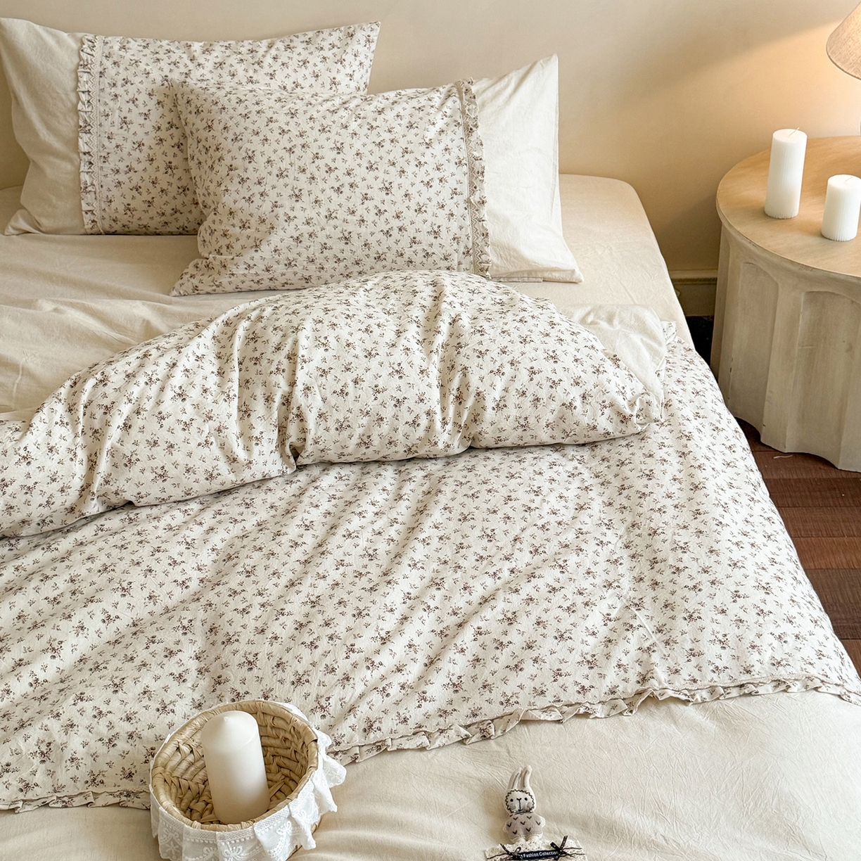 91家纺网 家纺一手货源 找家纺 艾唯希家纺 2026新款A类棉麻小碎花工艺四件套亚麻（控价品）-可可兔系列 可可兔-豆沙花