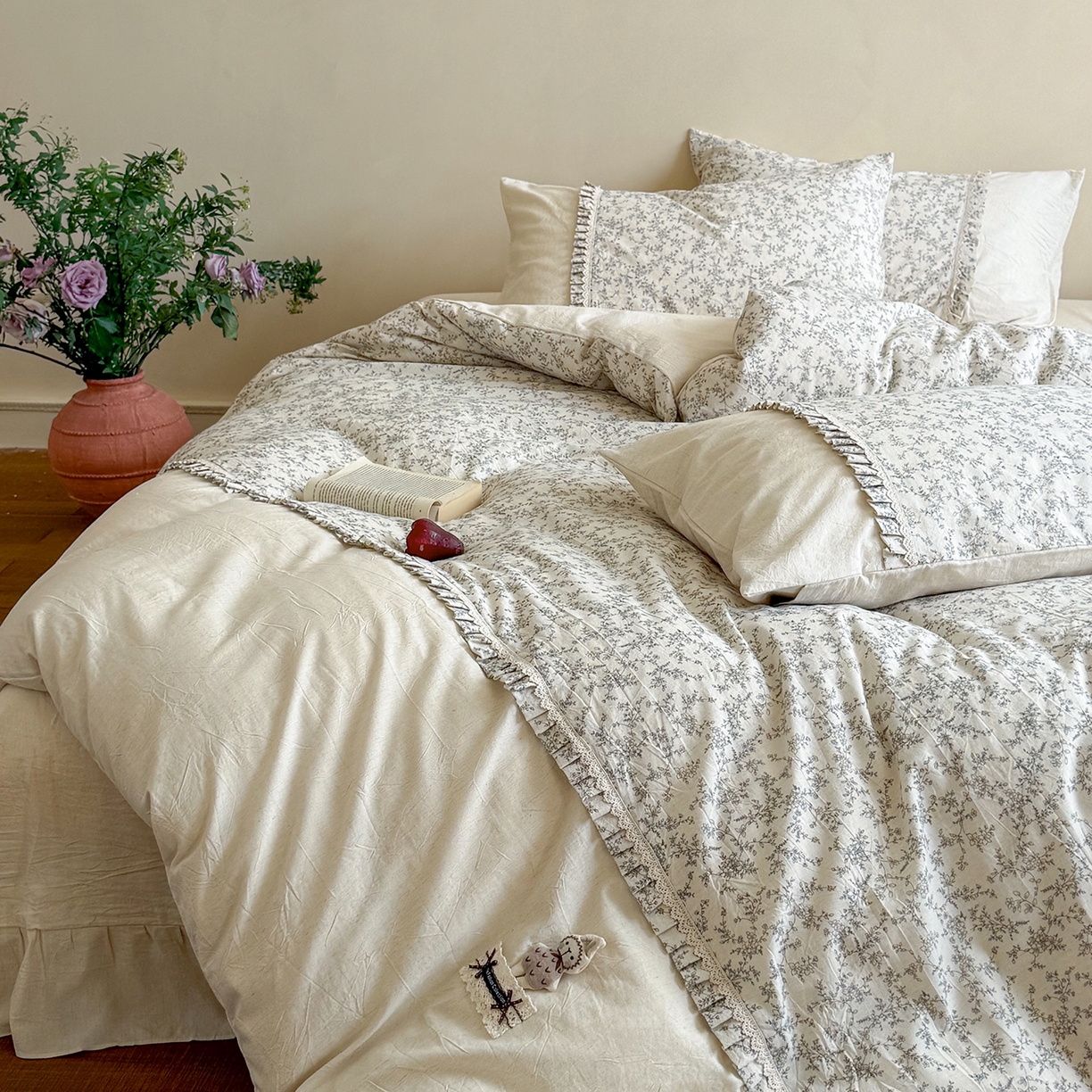 91家纺网 家纺一手货源 找家纺 艾唯希家纺 2026新款A类棉麻小碎花工艺四件套亚麻（控价品）-可可兔系列 可可兔-黑线花