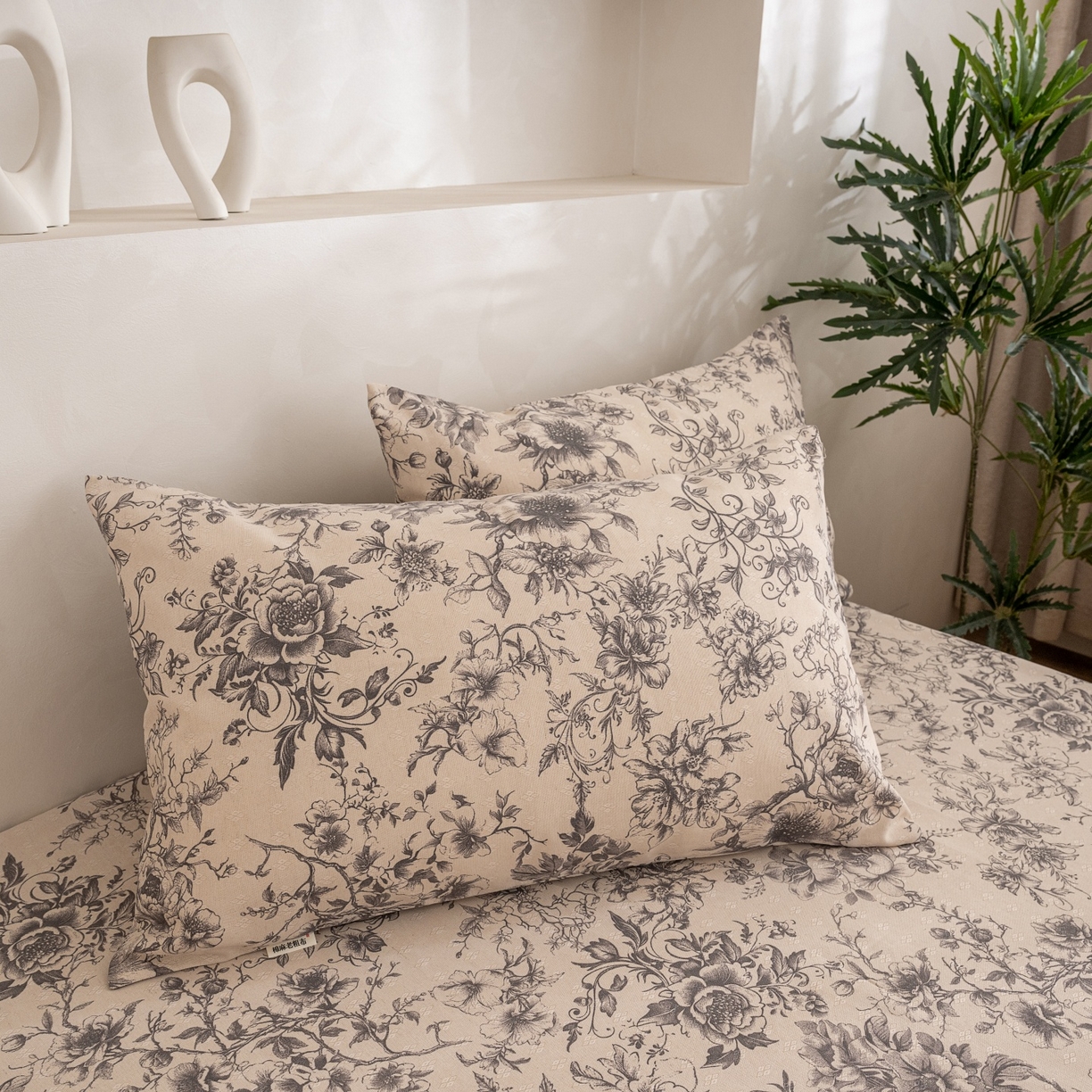 91家纺网 家纺一手货源 找家纺 首爱家纺 2026春夏新款亚麻老粗布床笠 床笠单件 霜藤