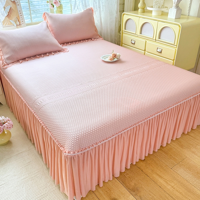 91家纺网 家纺一手货源 找家纺 （总）苏米娜家纺SUMINA 2026新款高克重泡泡席乙纶中分子冰豆豆蕾丝床裙夏季冰丝软席四件套-minmin