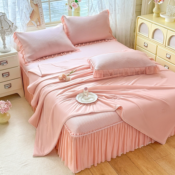 91家纺网 家纺一手货源 找家纺 苏米娜家纺SUMINA 2026新款高克重泡泡席乙纶中分子冰豆豆蕾丝床裙夏季冰丝软席四件套-minmin minmin-粉黛