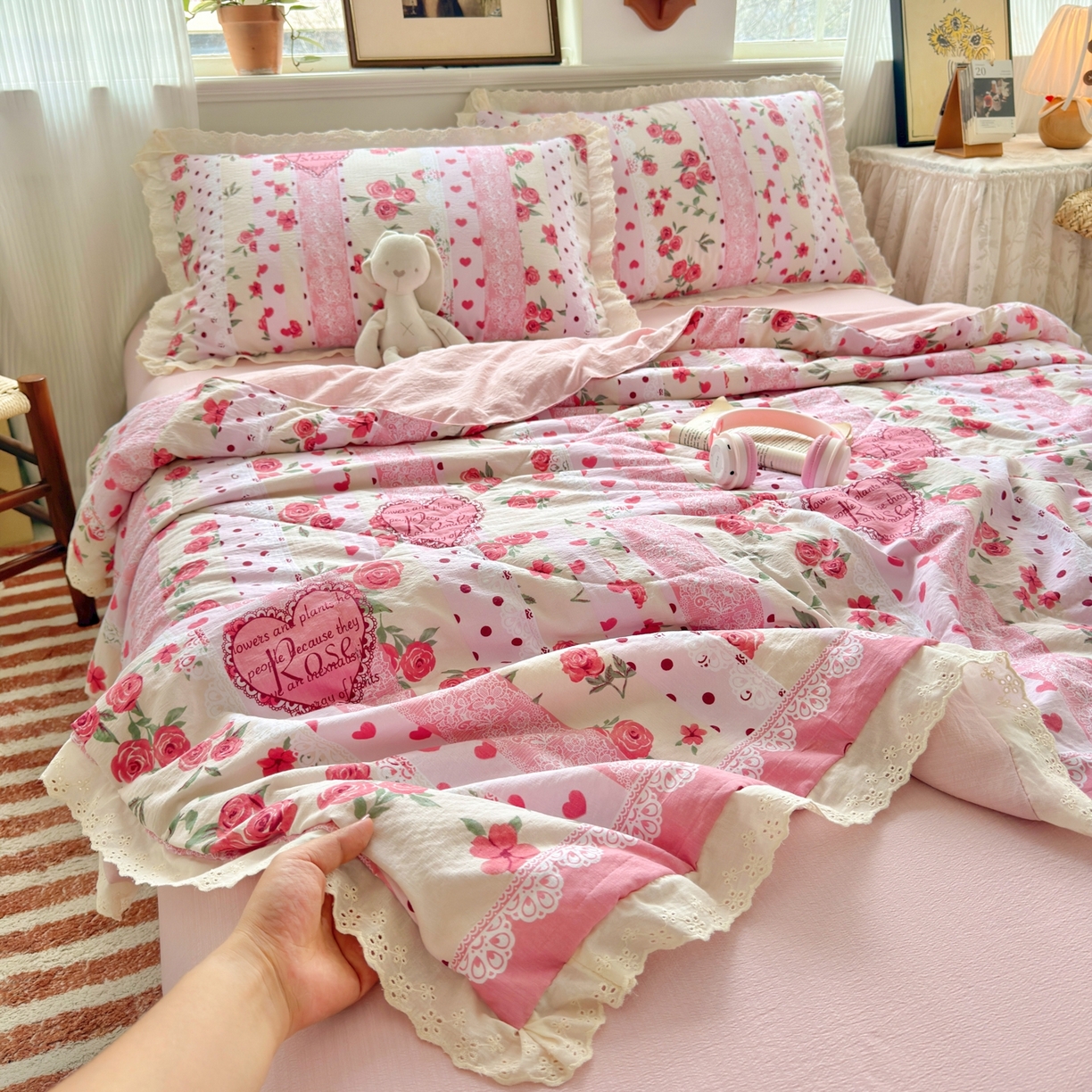 91家纺网 家纺一手货源 找家纺 花伞家居 2026新款全棉花边皱皱双层纱夏被夏凉被空调被四件套 夏被-热恋城堡