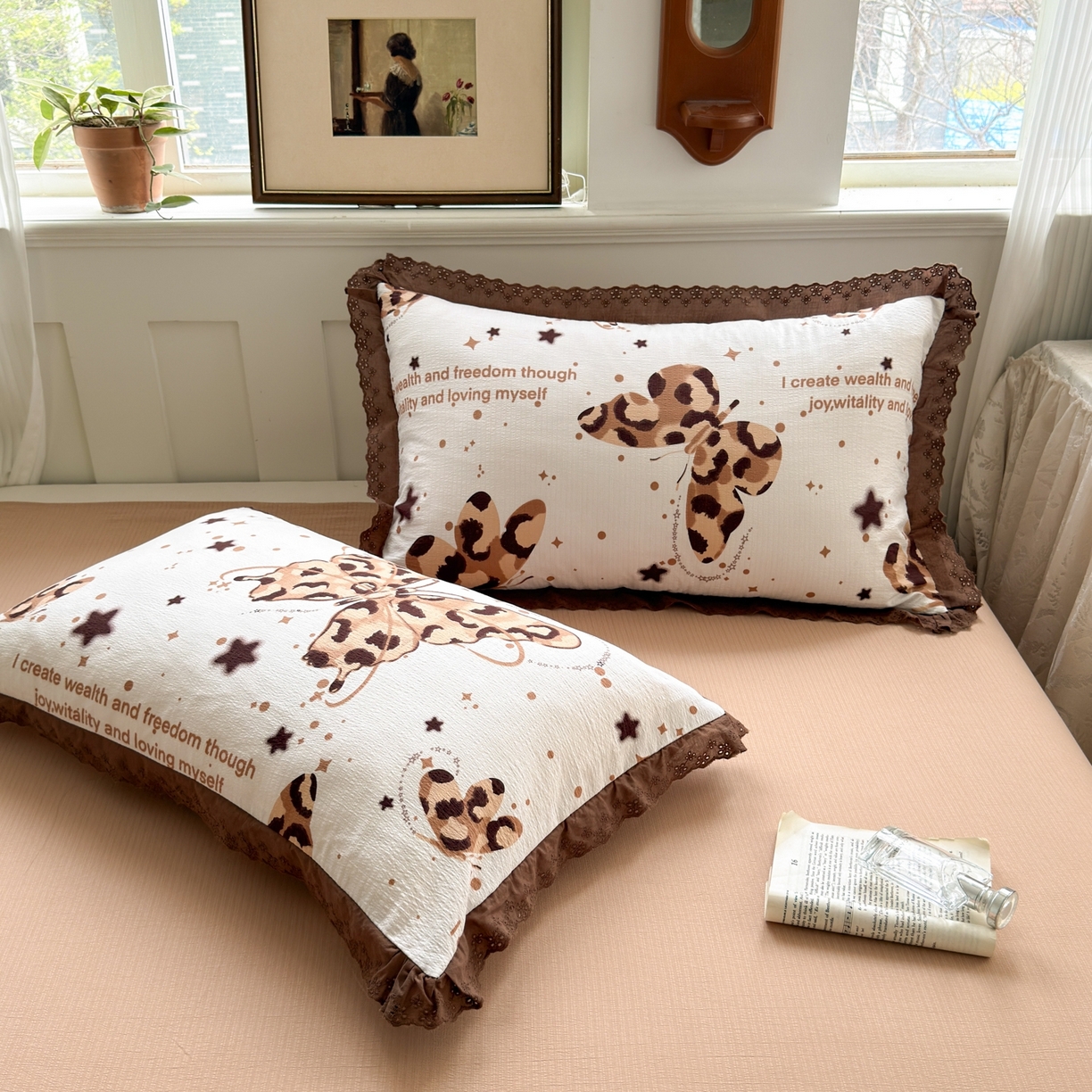 91家纺网 家纺一手货源 找家纺 花伞家居 2026新款全棉花边皱皱双层纱夏被夏凉被空调被四件套 夏被-豹纹蝴蝶