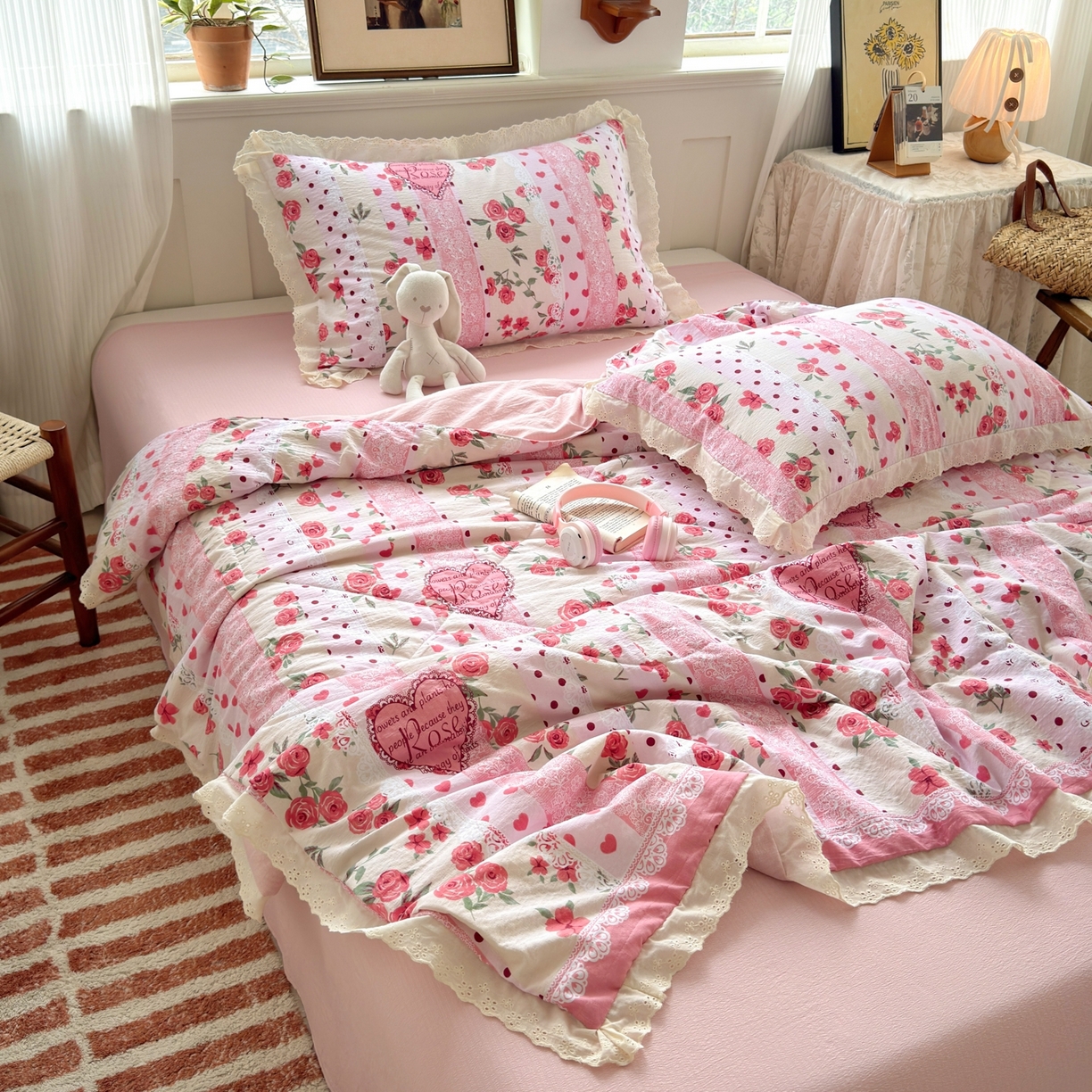 91家纺网 家纺一手货源 找家纺 花伞家居 2026新款全棉花边皱皱双层纱夏被夏凉被空调被四件套 夏被-热恋城堡