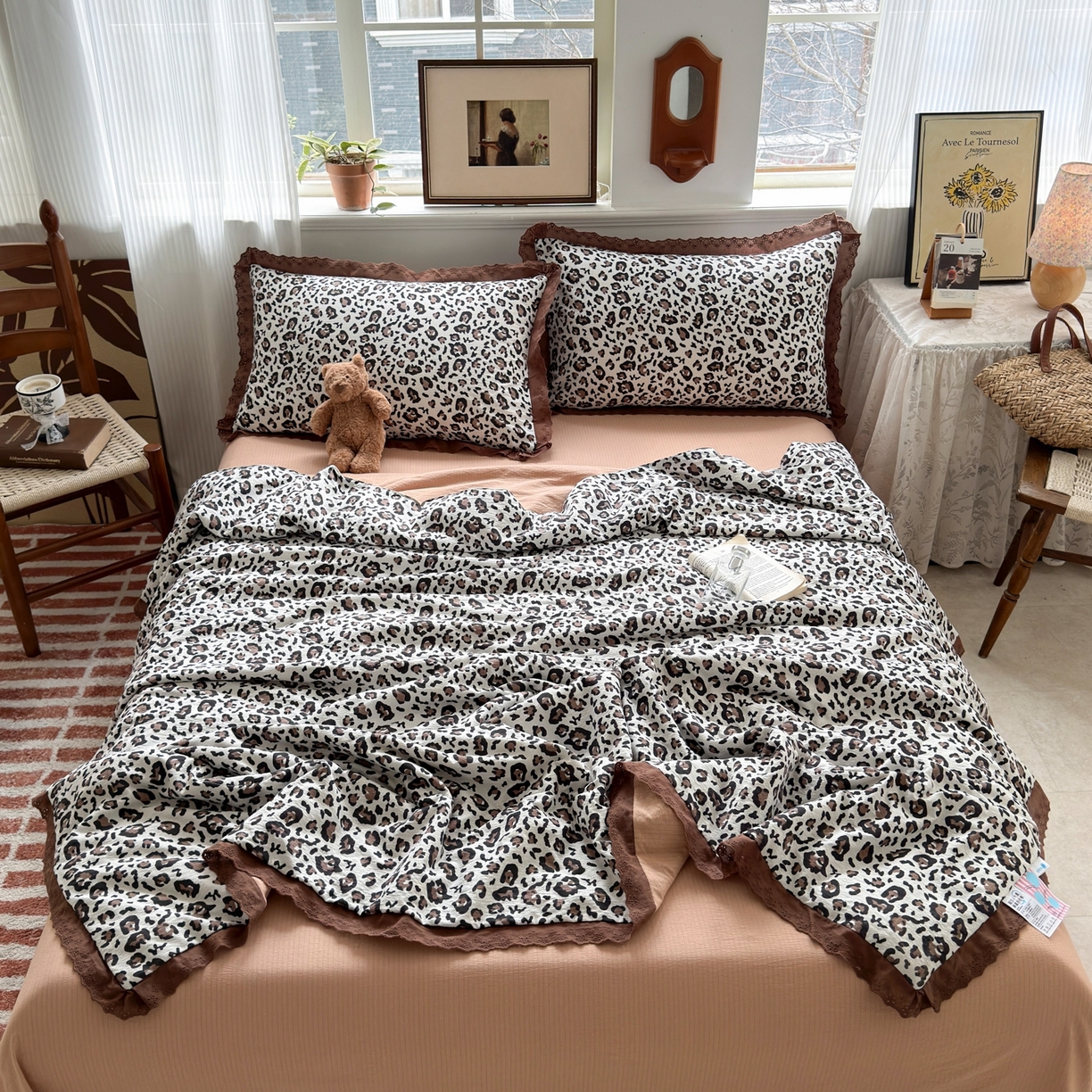 91家纺网 家纺一手货源 找家纺 花伞家居 2026新款全棉花边皱皱双层纱夏被夏凉被空调被四件套 夏被-卡其豹纹