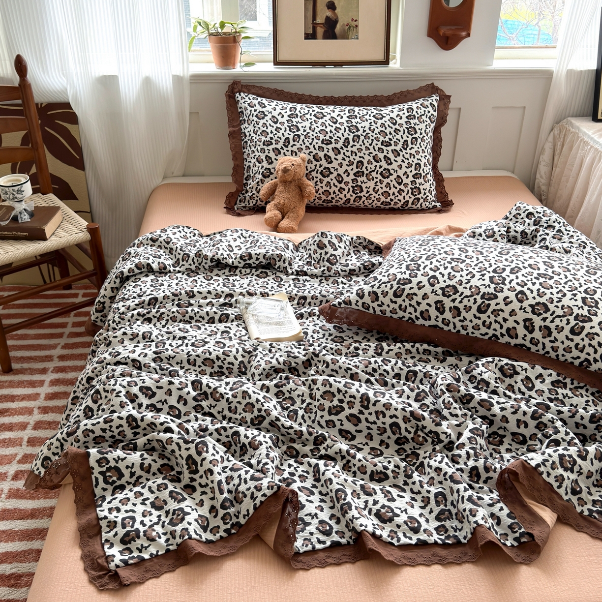 91家纺网 家纺一手货源 找家纺 花伞家居 2026新款全棉花边皱皱双层纱夏被夏凉被空调被四件套 夏被-卡其豹纹