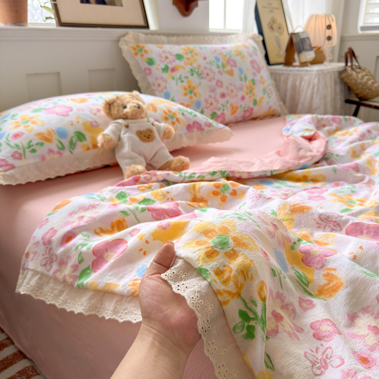 91家纺网 家纺一手货源 找家纺 花伞家居 2026新款全棉花边皱皱双层纱夏被夏凉被空调被四件套 夏被-风传花信