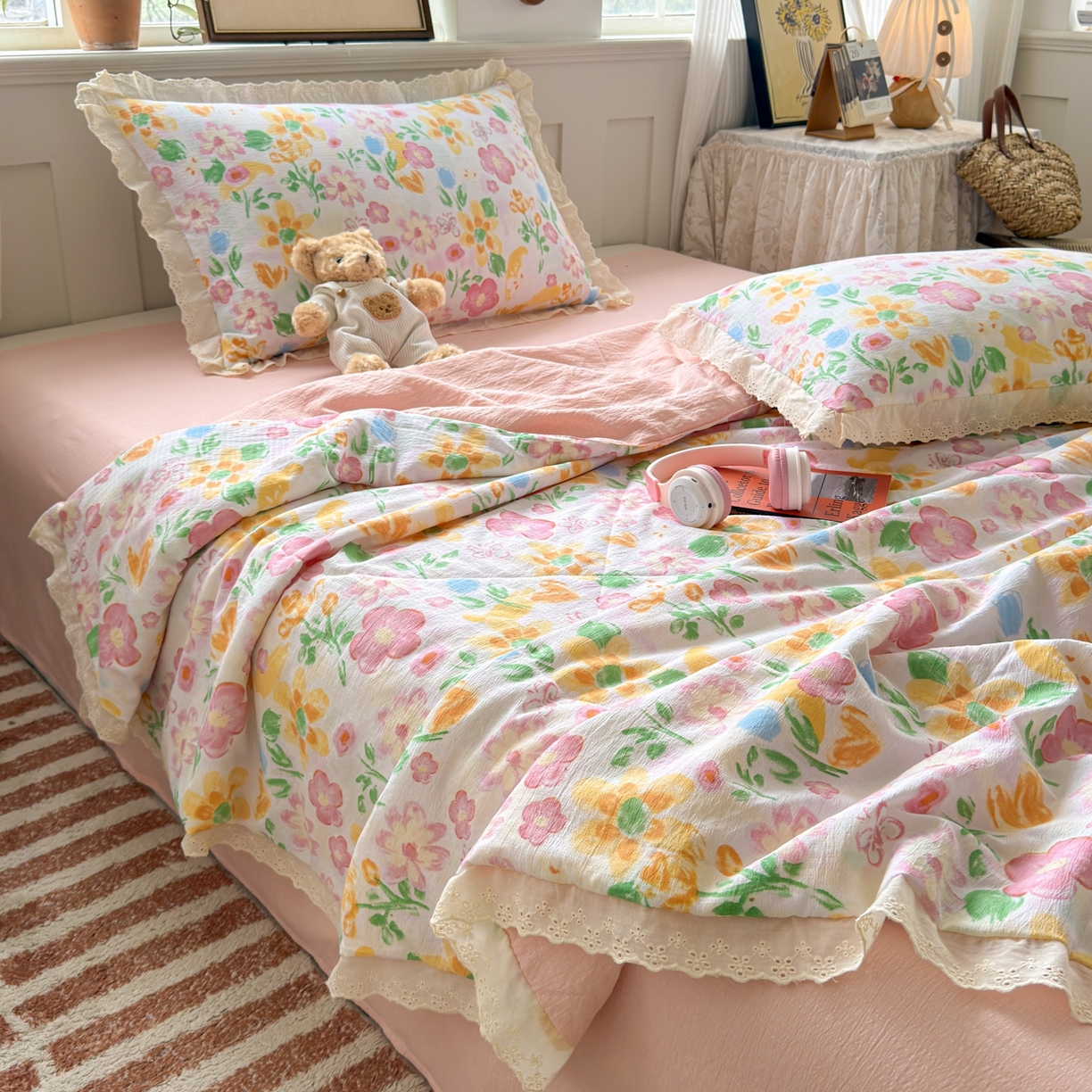 91家纺网 家纺一手货源 找家纺 花伞家居 2026新款全棉花边皱皱双层纱夏被夏凉被空调被四件套 夏被-风传花信