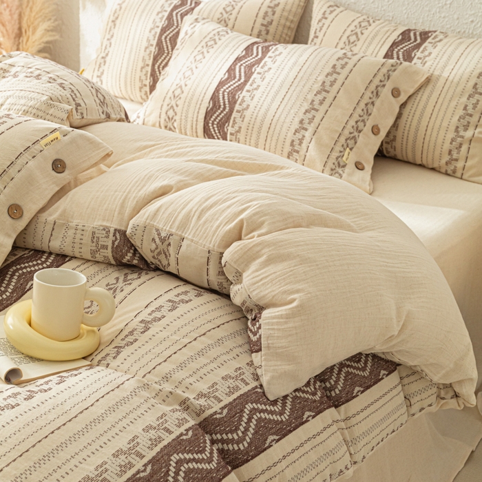 91家纺网 家纺一手货源 找家纺 梵克保罗 2026新款A类亲肤棉麻提花四件套 棕屿织纹