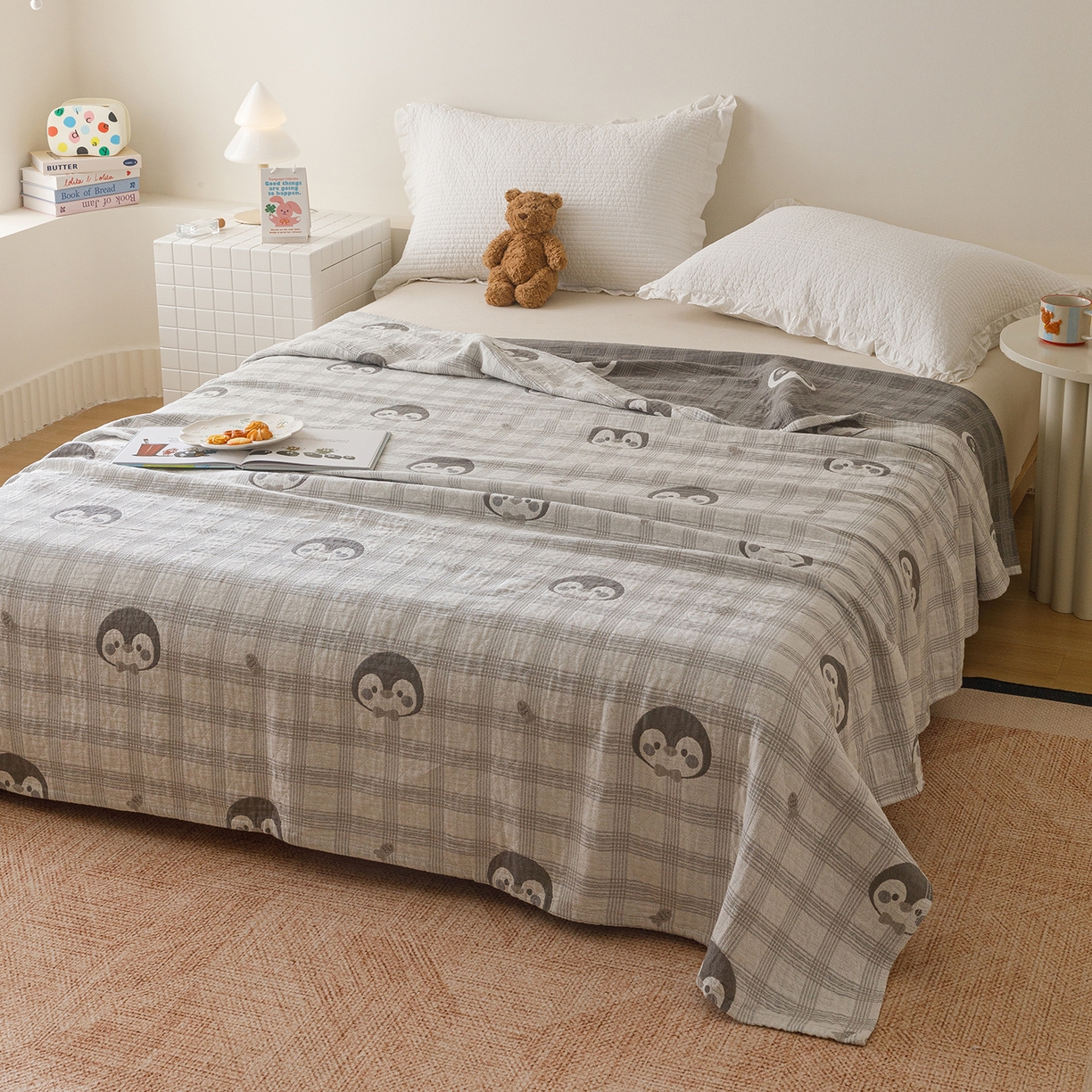 91家纺网 家纺一手货源 找家纺 悦然毛巾被 2026新款全棉纯棉三层纱布夏被毛巾被盖毯休闲色织提花卡通 暧企格语