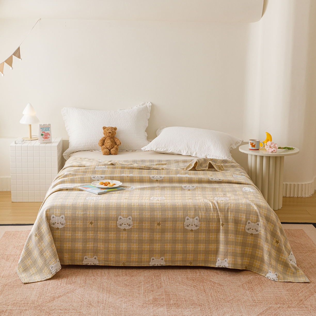 91家纺网 家纺一手货源 找家纺 悦然毛巾被 2026新款全棉纯棉三层纱布夏被毛巾被盖毯休闲色织提花卡通 暧运瑞猫