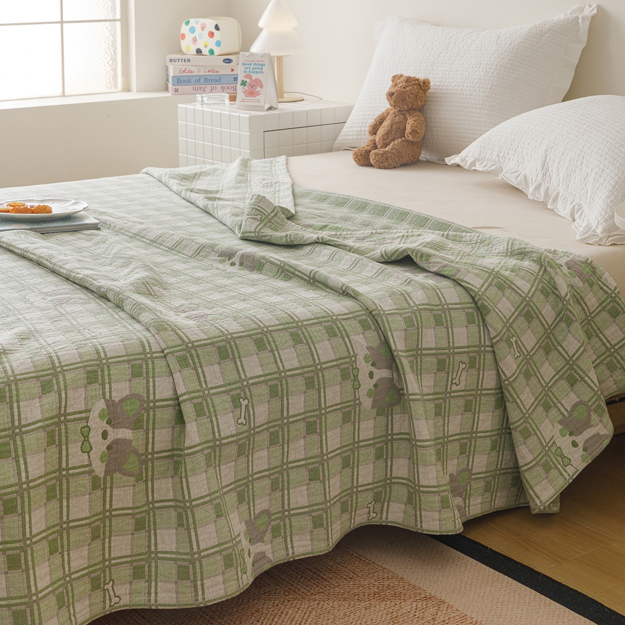 91家纺网 家纺一手货源 找家纺 悦然毛巾被 2026新款全棉纯棉三层纱布夏被毛巾被盖毯休闲色织提花卡通 绿动全城