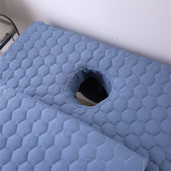 91家纺网 家纺一手货源 找家纺 乐逸家纺 2026新款四季亲肤夹棉绗缝款床罩 源头工厂床罩专供 专用床罩可定制 亲肤夹棉床罩蓝