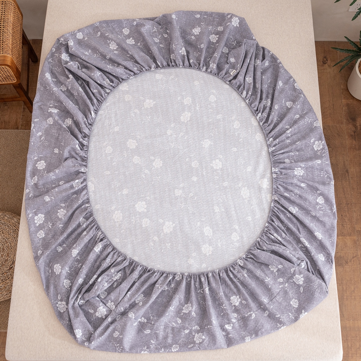 91家纺网 家纺一手货源 找家纺 棉乐町家居 2026春夏新款亚麻老粗布床笠 床笠单件 沐瑶