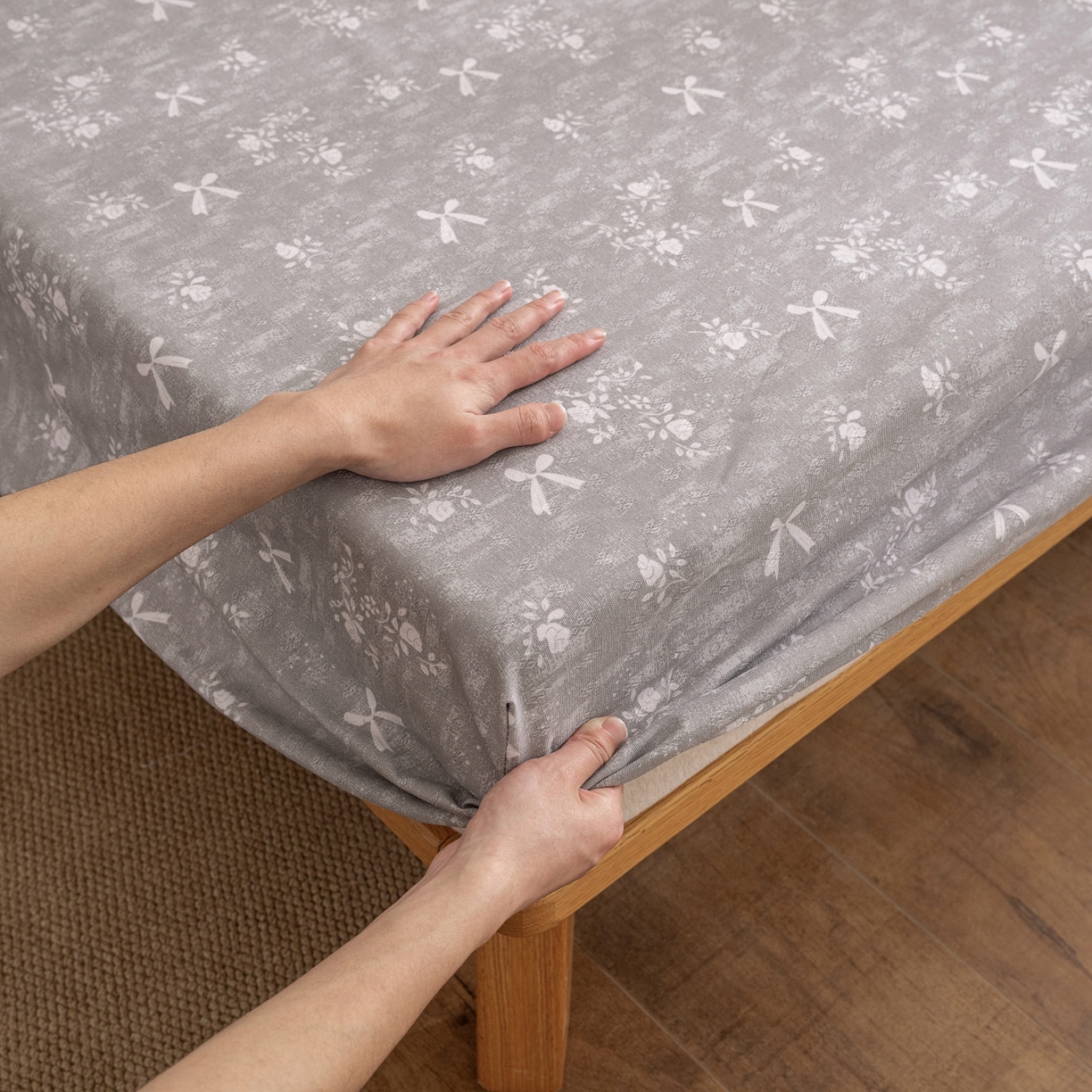 91家纺网 家纺一手货源 找家纺 金泰莱 2026春夏新款亚麻老粗布床笠 床笠单件 星蝶