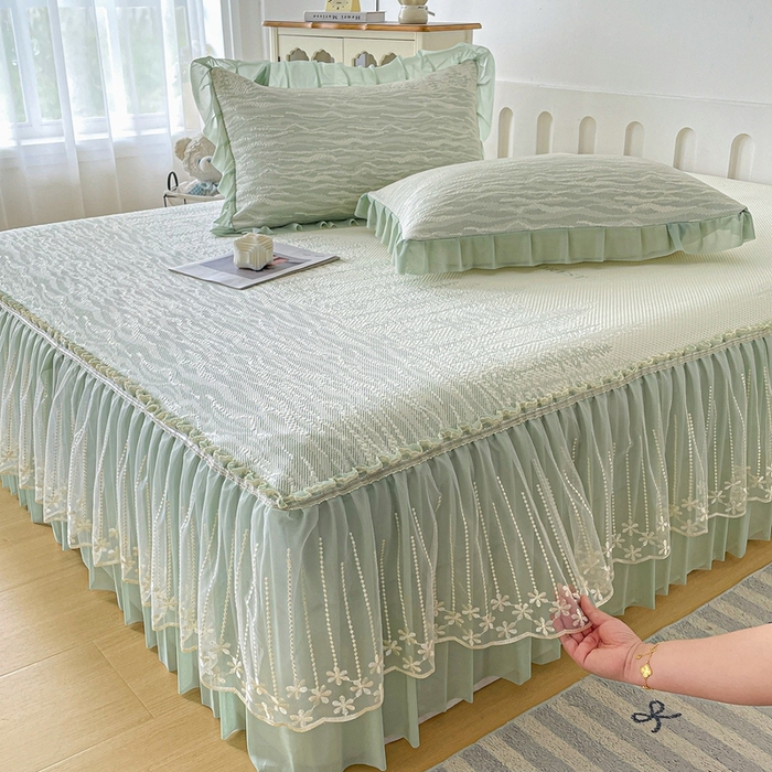 91家纺网 家纺一手货源 找家纺 （总）铠畅家纺  2026新款冰豆豆PE高分子凉感印花床裙款凉席三件套 幸运树系列