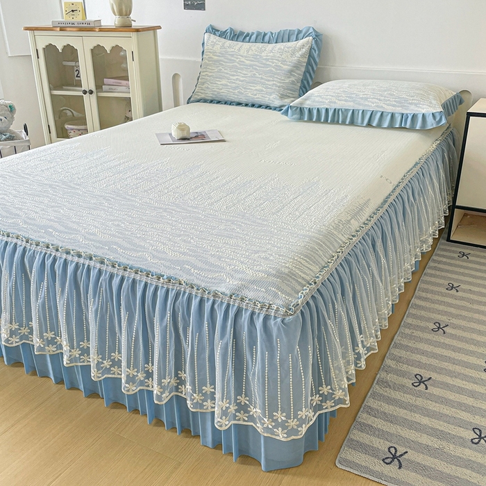 91家纺网 家纺一手货源 找家纺 铠畅家纺  2026新款冰豆豆PE高分子凉感印花床裙款凉席三件套 幸运树系列 幸运树-蓝