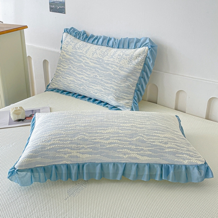 91家纺网 家纺一手货源 找家纺 铠畅家纺  2026新款冰豆豆PE高分子凉感印花床裙款凉席三件套 幸运树系列 幸运树-蓝