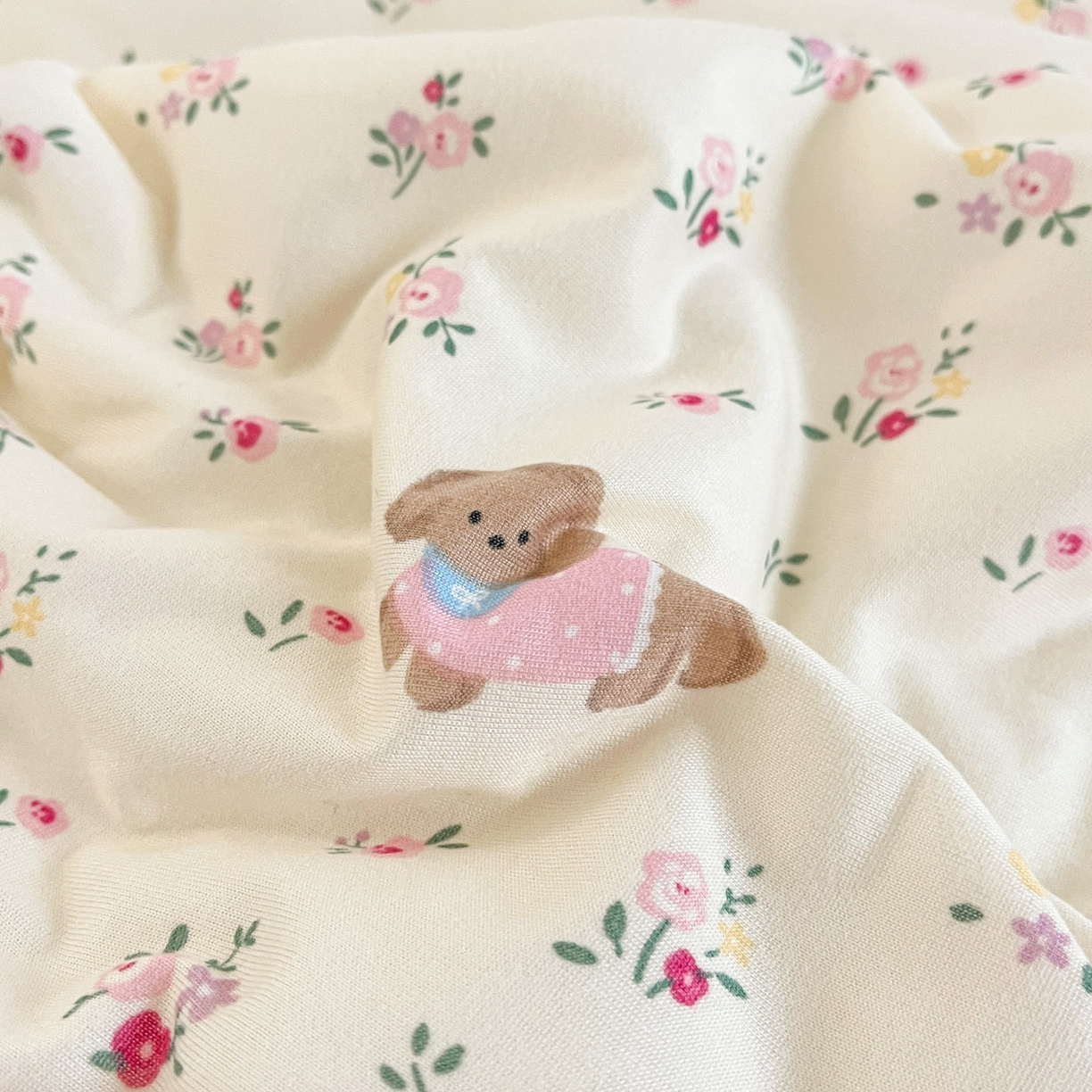 91家纺网 家纺一手货源 找家纺 一加一 2026新款A类牛奶丝针织棉大豆夏被夏凉被空调被 花径小狗